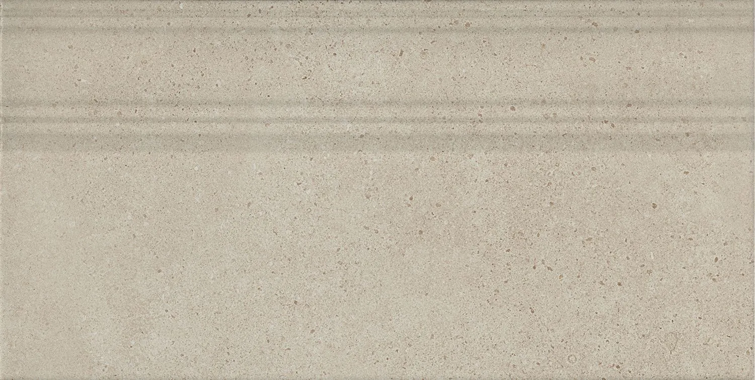 Плинтус FME012R Монсеррат бежевый светлый матовый обрезной 20x40x1,6, Kerama Marazzi (Керама Марацци)