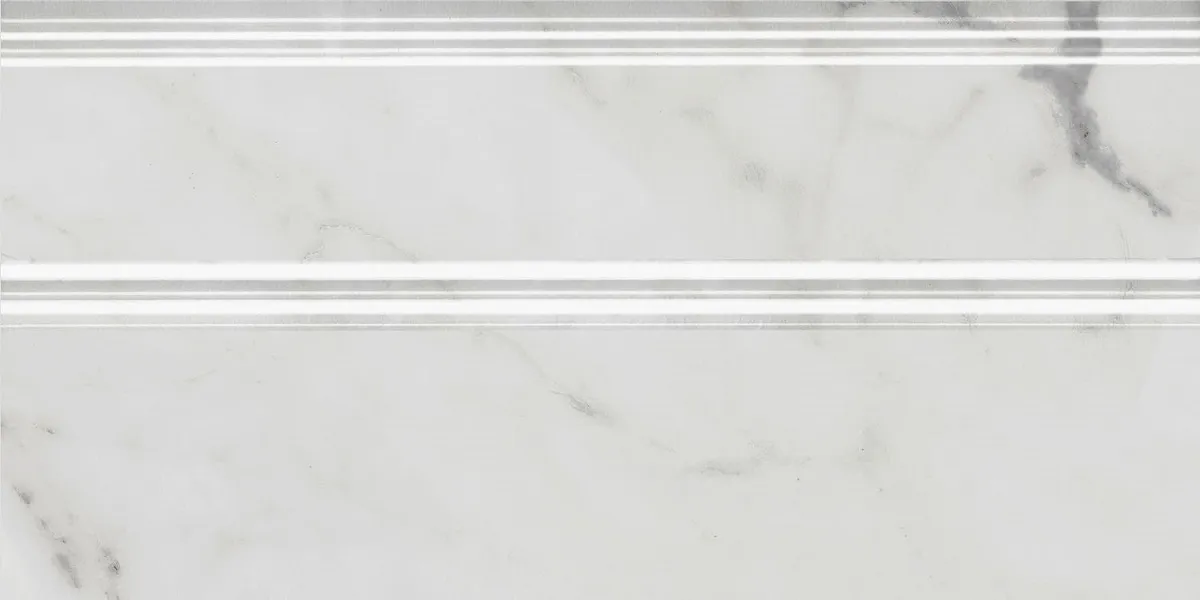 Плинтус FMA033R Коррер белый глянцевый обрезной 30x15x1,7, Kerama Marazzi (Керама Марацци)