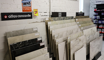 Салон: м. пр. Славы, пр. Славы, д. 40, к. 1