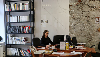 Салон: м. Гражданский проспект, пр. Просвещения, д. 69